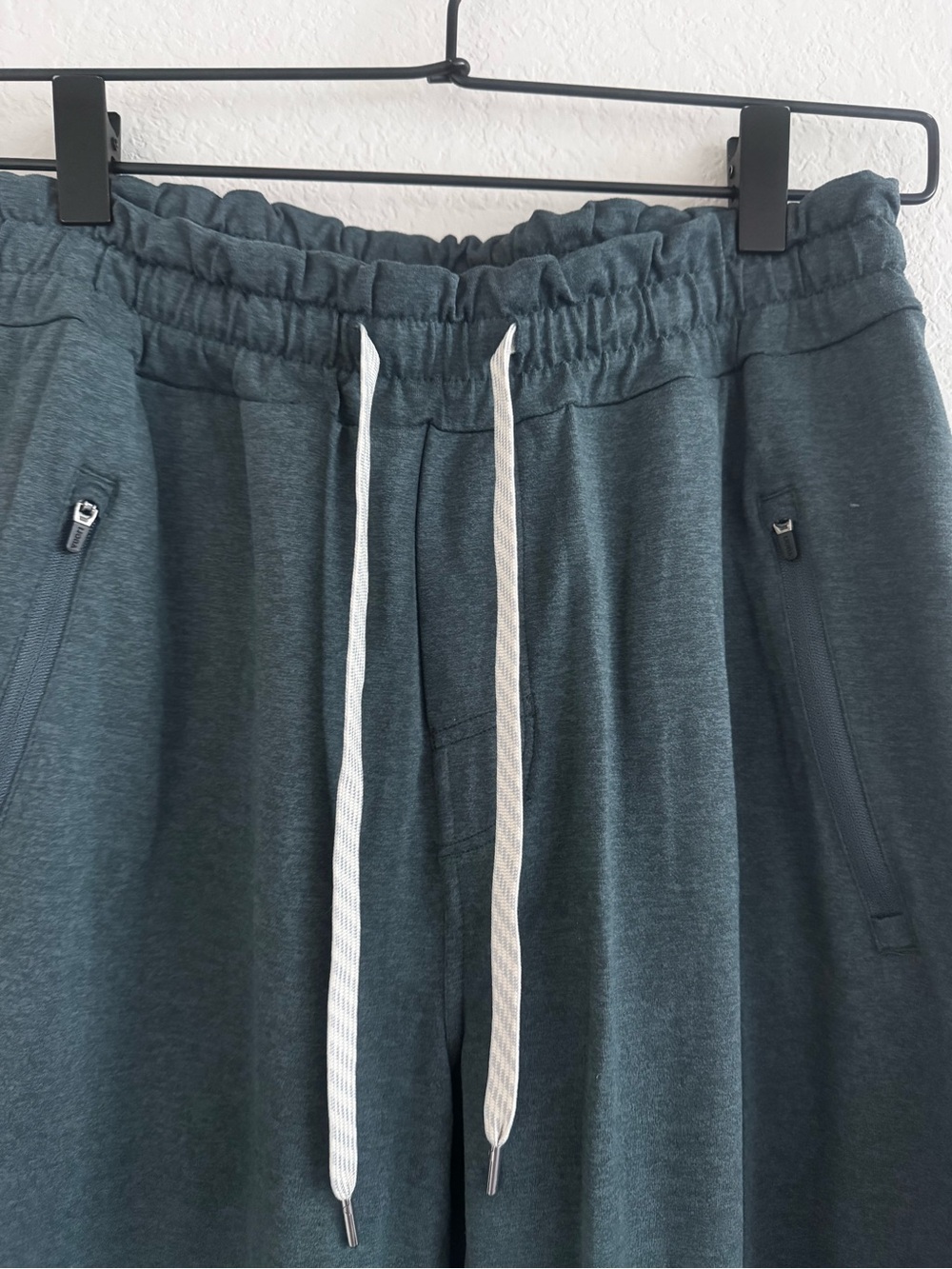 Vuori Men’s Ponto Performance Jogger M Deep Sea Heather - Picture 2 of 6